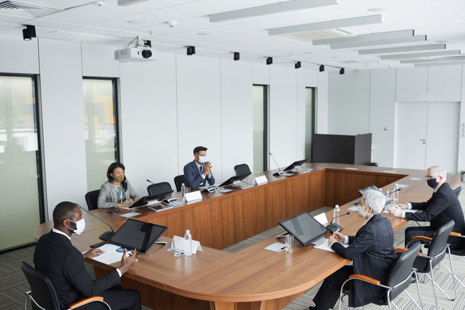 Medienpositionierung & Deal-Kommunikation für ox8 Corporate Finance